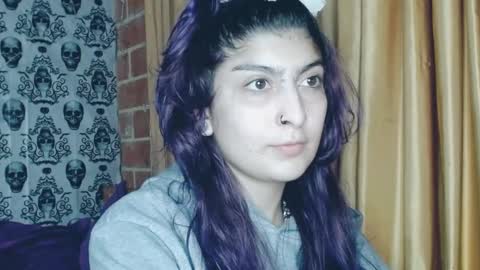 Snapshot of dak_7 chatting on 02.13.25 -- -- help me reach 100 hands up online show from 02.13.25