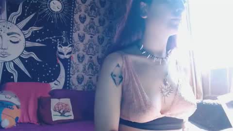 Snapshot of dak_7 chatting on 02.19.25 -- -- help me reach 100 hands up online show from 02.19.25