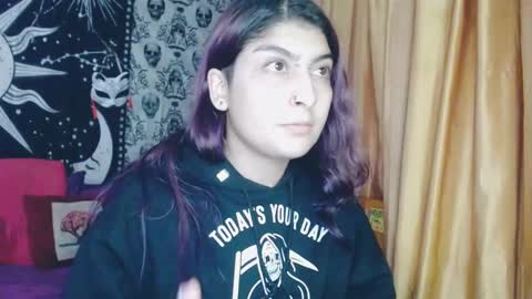 Snapshot of dak_7 chatting on 02.25.25 -- -- help me reach 100 hands up online show from 02.25.25