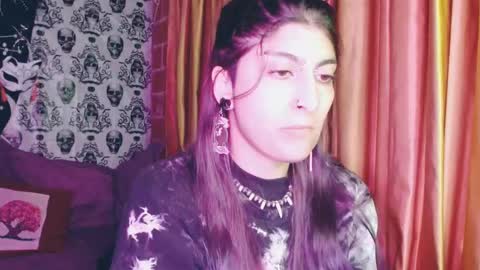 Snapshot of dak_7 chatting on 03.05.25 -- -- help me reach 100 hands up online show from 03.05.25