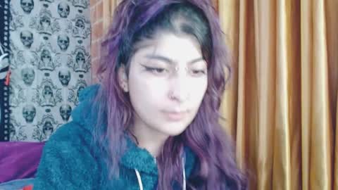 Snapshot of dak_7 chatting on 03.08.25 -- -- help me reach 100 hands up online show from 03.08.25