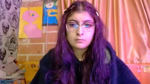 Snapshot of dak_7 chatting on 09.16.25 -- -- help me reach 100 hands up online show from 09.16.25