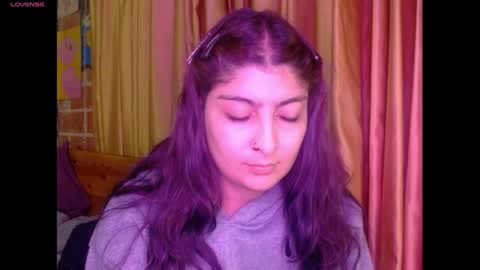 Snapshot of dak_7 chatting on 09.26.25 -- -- help me reach 100 hands up online show from 09.26.25