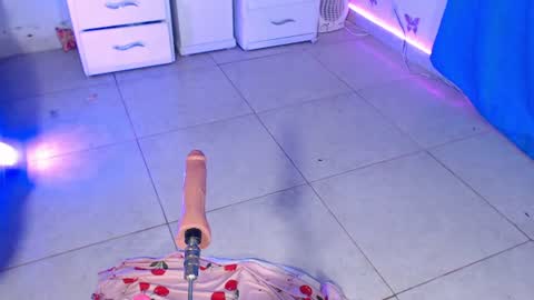 VALENTINA  online show from 06.15.26