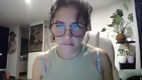 Snapshot of dakota01_ chatting on 12.17.24 IG dakotasofiaa online show from 12.17.24