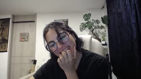 Snapshot of dakota01_ chatting on 12.20.24 IG dakotasofiaa online show from 12.20.24