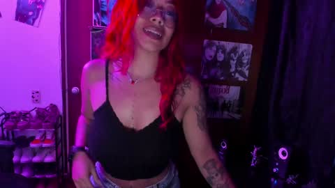 Snapshot of dakota_crab chatting on 12.15.24 Dakota Crab online show from 12.15.24