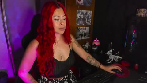 Snapshot of dakota_crab chatting on 02.27.25 Dakota Crab online show from 02.27.25