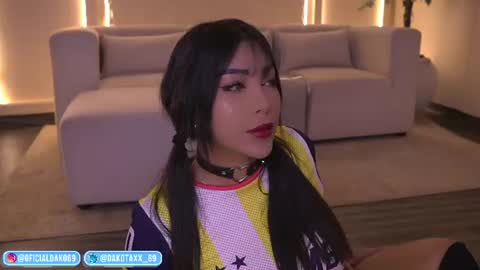 Snapshot of dakota_leex chatting on 07.08.26 dako online show from 07.08.26