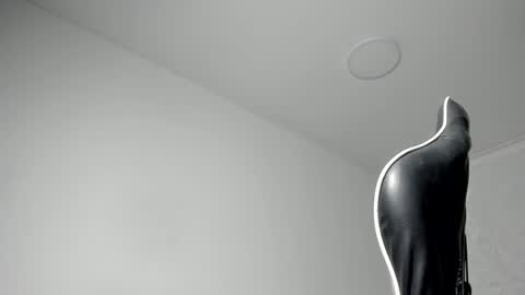 dakota_x18 online show from 02.26.26