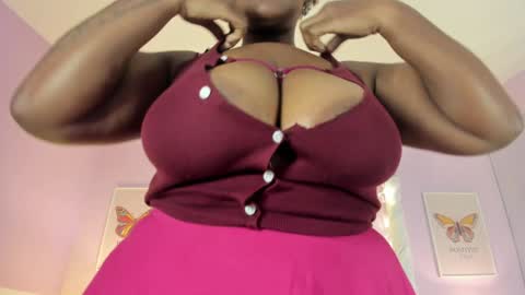 Snapshot of dakotasexshow2 chatting on 02.06.25 Dakota Sex Show online show from 02.06.25