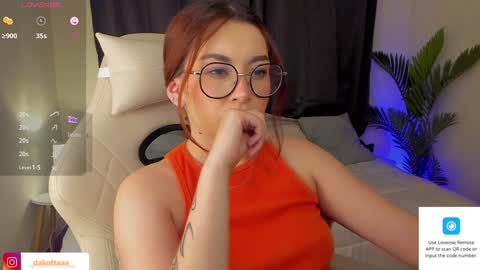 dakottaa__ online show from 02.01.25