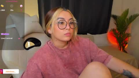 dakottaa__ online show from 06.03.26