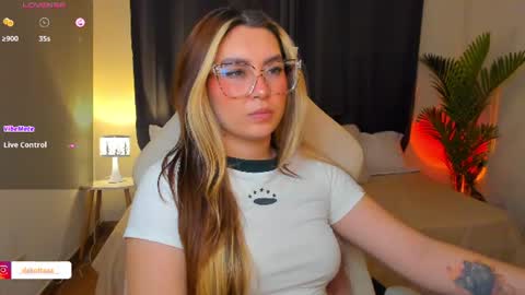 dakottaa__ online show from 07.24.26