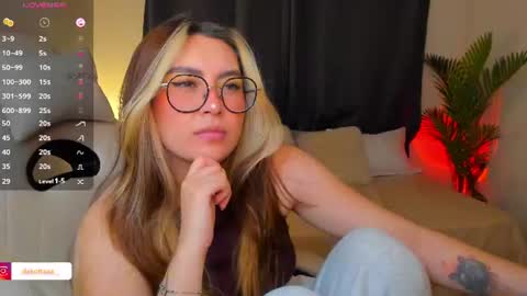 dakottaa__ online show from 07.25.26