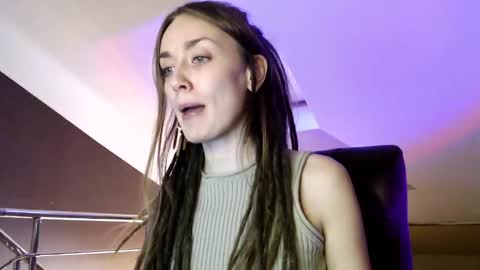 Snapshot of dalia_peach chatting on 12.02.24 Dalia online show from 12.02.24