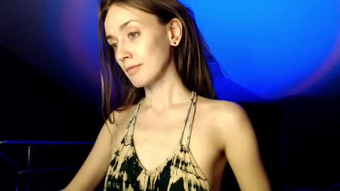 Snapshot of dalia_peach chatting on 12.03.24 Dalia online show from 12.03.24