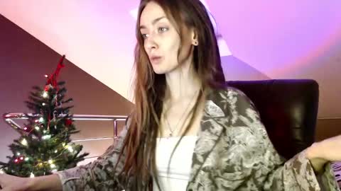 Snapshot of dalia_peach chatting on 01.03.25 Dalia online show from 01.03.25