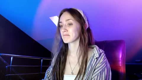 Snapshot of dalia_peach chatting on 01.18.25 Dalia online show from 01.18.25