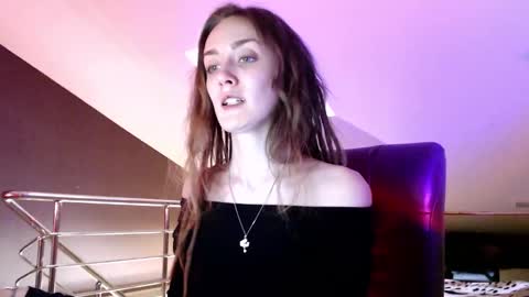 Snapshot of dalia_peach chatting on 01.22.25 Dalia online show from 01.22.25