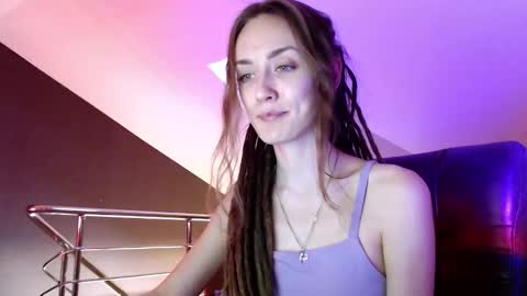 Snapshot of dalia_peach chatting on 01.26.25 Dalia online show from 01.26.25