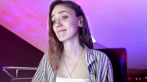 Snapshot of dalia_peach chatting on 02.03.25 Dalia online show from 02.03.25
