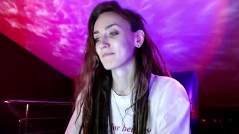Snapshot of dalia_peach chatting on 02.16.25 Dalia online show from 02.16.25