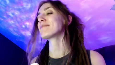 Snapshot of dalia_peach chatting on 02.18.25 Dalia online show from 02.18.25