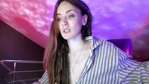 Snapshot of dalia_peach chatting on 02.24.25 Dalia online show from 02.24.25