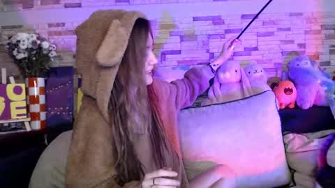 Dalia  online show from 10.24.25