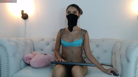 Dalila Ali  online show from 03.31.26