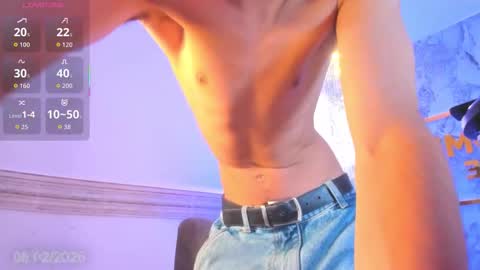 Snapshot of dallen_grant chatting on 02.08.26 Dallen Grant online show from 02.08.26