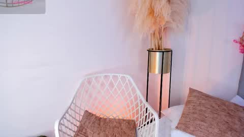 Dalyla online show from 11.10.25