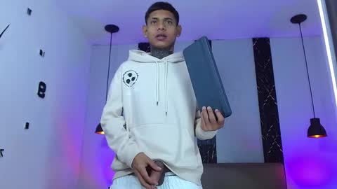 damar_felipe online show from 10.09.25