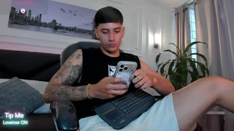 DAMIAN online show from 04.10.26