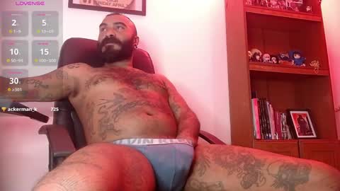 Snapshot of damian_darkside_ chatting on 04.20.26 Damian online show from 04.20.26