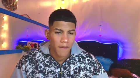 Damian online show from 02.12.25