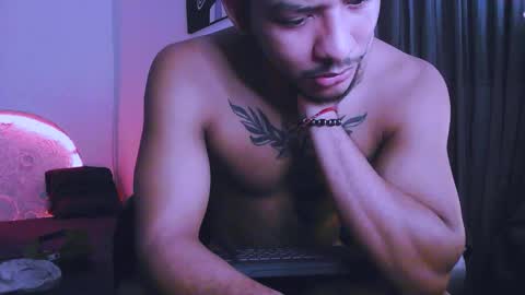 Snapshot of damiann_rees chatting on 03.11.26 instagram damiannreed. online show from 03.11.26