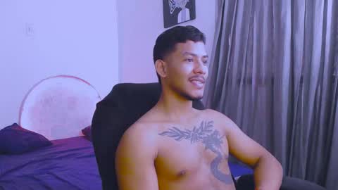 Snapshot of damiann_rees chatting on 03.18.26 instagram damiannreed. online show from 03.18.26