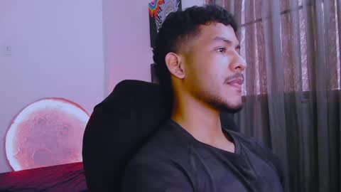 Snapshot of damiann_rees chatting on 03.31.26 instagram damiannreed. online show from 03.31.26