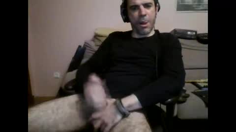 Snapshot of damianour chatting on 03.07.25 damianour online show from 03.07.25