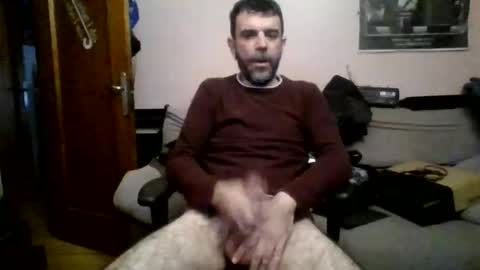 Snapshot of damianour chatting on 10.25.25 damianour online show from 10.25.25