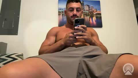 Clyde online show from 11.10.25