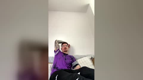 damo111694 online show from 03.24.26
