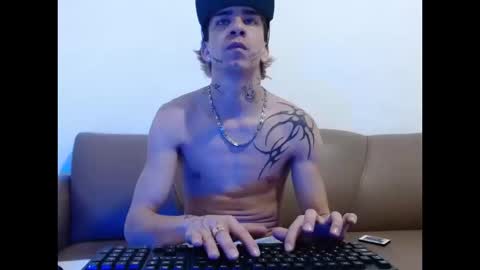 dan_jonson15 online show from 10.16.25