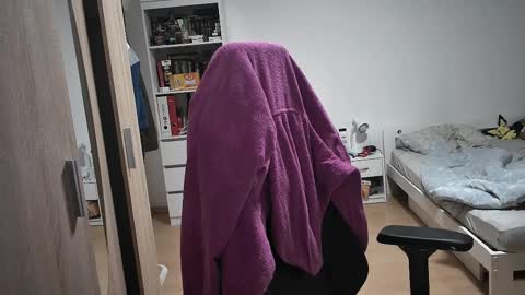 King Dan online show from 02.14.25