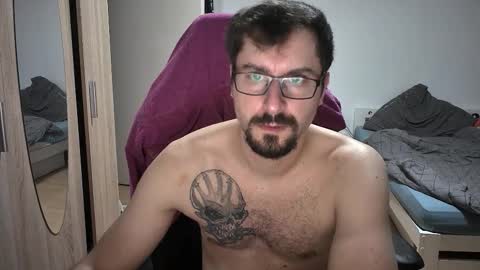 King Dan online show from 09.20.25