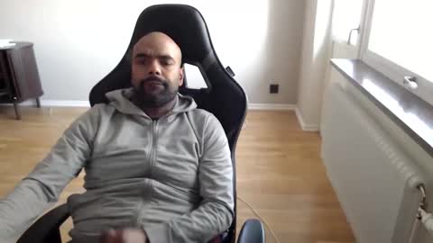 dan_the_man43 online show from 04.20.26