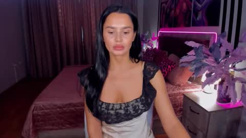 DanaMiers online show from 11.22.25