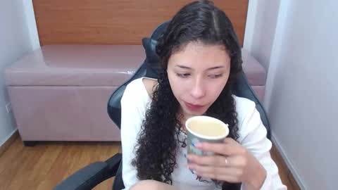 Danatella  online show from 01.15.26